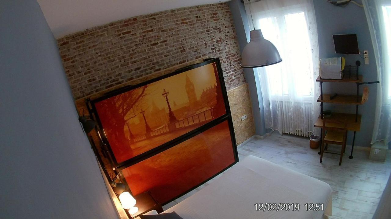 Hostal Hispalense Madrid Kültér fotó